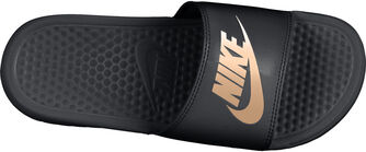 Nike Benassi, kúpacie šľapky